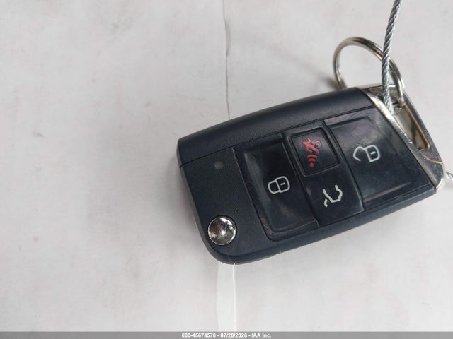 3VV1B7AX6NM098007 Volkswagen Tiguan 2.0t S
