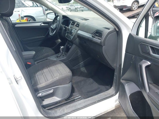 3VV1B7AX6NM098007 Volkswagen Tiguan 2.0t S