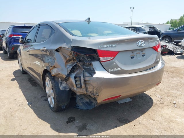 45674581 :رقم المزاد ، 5NPDH4AEXDH289375 vin ، 2013 Hyundai Elantra Limited مزاد بيع