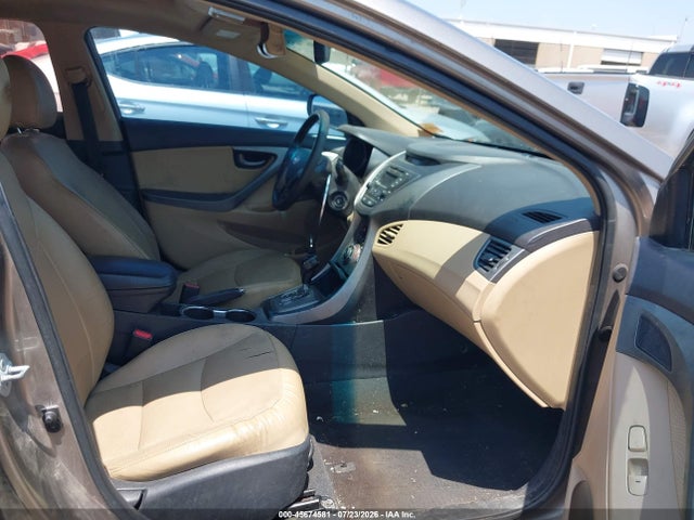 45674581 :رقم المزاد ، 5NPDH4AEXDH289375 vin ، 2013 Hyundai Elantra Limited مزاد بيع