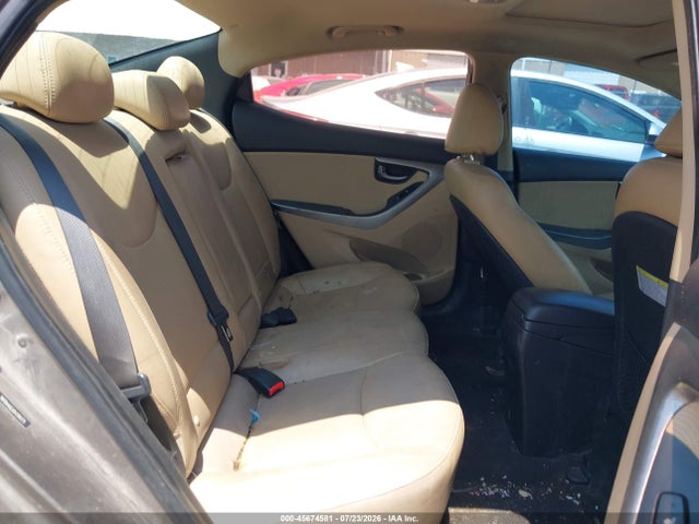 45674581 :رقم المزاد ، 5NPDH4AEXDH289375 vin ، 2013 Hyundai Elantra Limited مزاد بيع