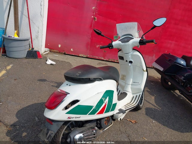 Vespa Sprint 150 3v 2017 ZAPM818G8H5401844 Image 4