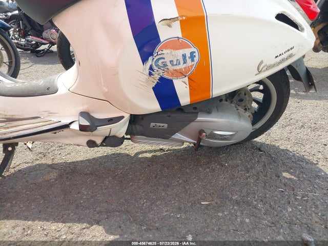 Vespa Sprint 150 3v 2017 ZAPM818G8H5401844 Image 9