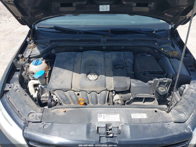 45674656 :رقم المزاد ، 3VWDX7AJ3DM370758 vin ، 2013 Volkswagen Jetta 2.5l Se مزاد بيع