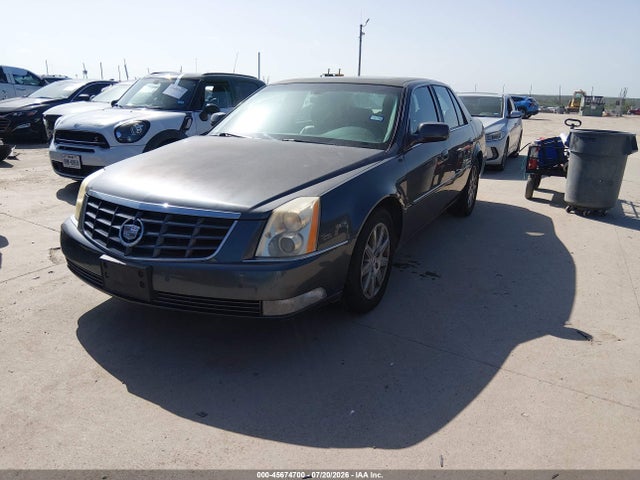 45674700 :رقم المزاد ، 1G6KH5E69BU116520 vin ، 2011 Cadillac Dts Premium Collection مزاد بيع