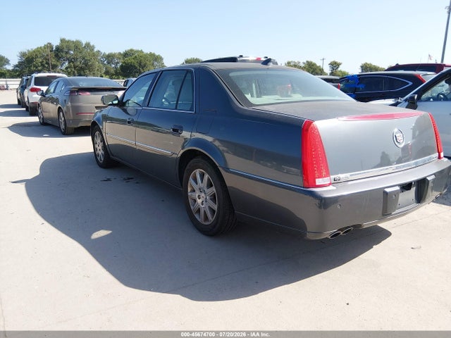 45674700 :رقم المزاد ، 1G6KH5E69BU116520 vin ، 2011 Cadillac Dts Premium Collection مزاد بيع