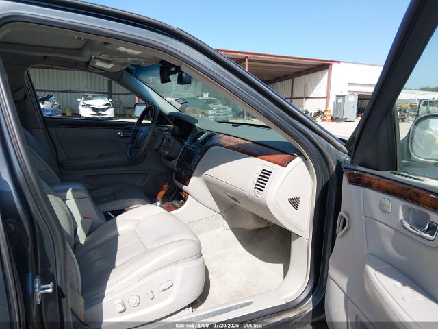 45674700 :رقم المزاد ، 1G6KH5E69BU116520 vin ، 2011 Cadillac Dts Premium Collection مزاد بيع