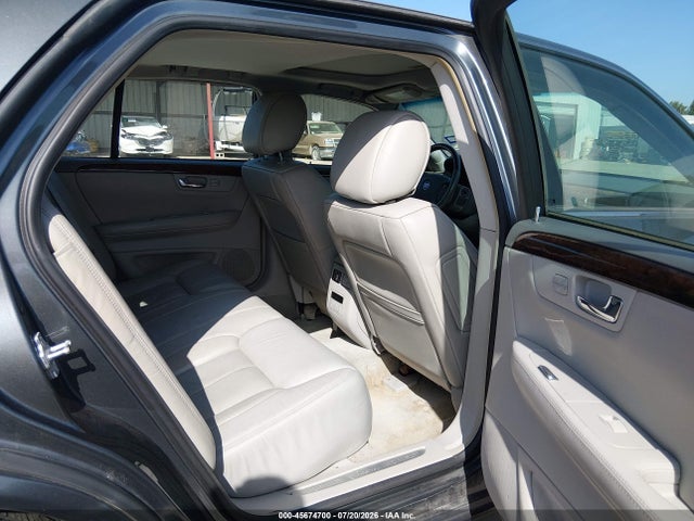 45674700 :رقم المزاد ، 1G6KH5E69BU116520 vin ، 2011 Cadillac Dts Premium Collection مزاد بيع