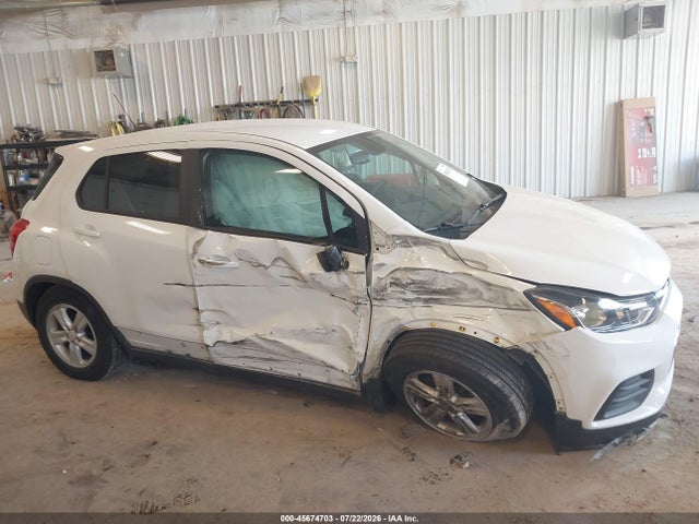 45674703 :رقم المزاد ، KL7CJKSB6LB030517 vin ، 2020 Chevrolet Trax Fwd Ls مزاد بيع