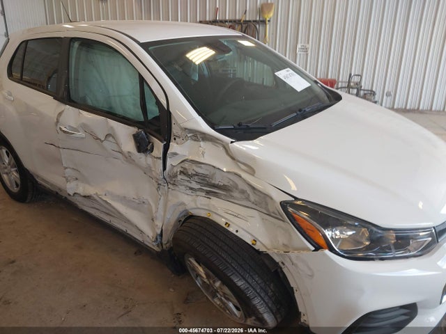 45674703 :رقم المزاد ، KL7CJKSB6LB030517 vin ، 2020 Chevrolet Trax Fwd Ls مزاد بيع
