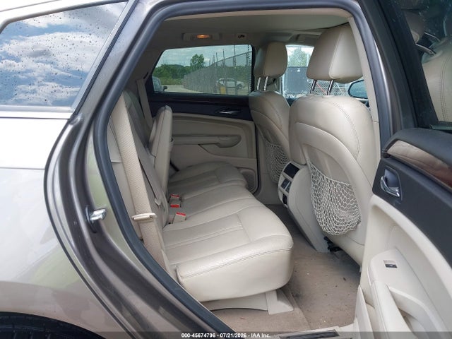 45674796 :رقم المزاد ، 3GYFNAEY3BS565672 vin ، 2011 Cadillac Srx Luxury Collection مزاد بيع