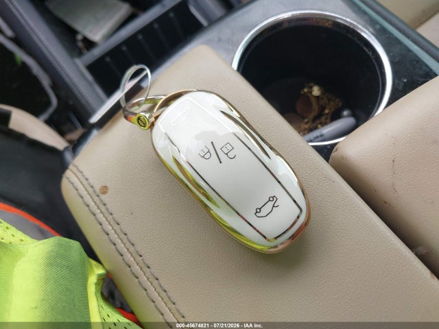 Tesla Model S 60/70/85 2015 5YJSA1H10FF080418 Image 11