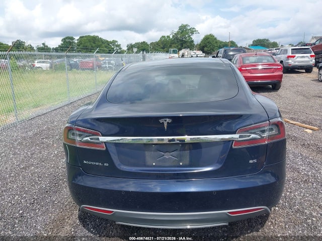 Tesla Model S 60/70/85 2015 5YJSA1H10FF080418 Image 16