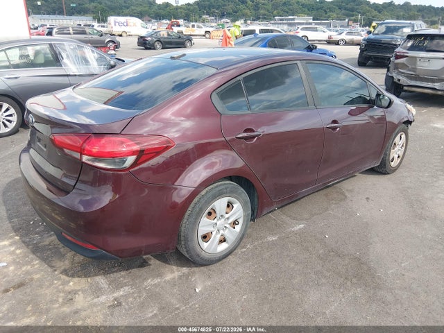 45674825 :رقم المزاد ، 3KPFK4A78JE282369 vin ، 2018 Kia Forte Lx مزاد بيع