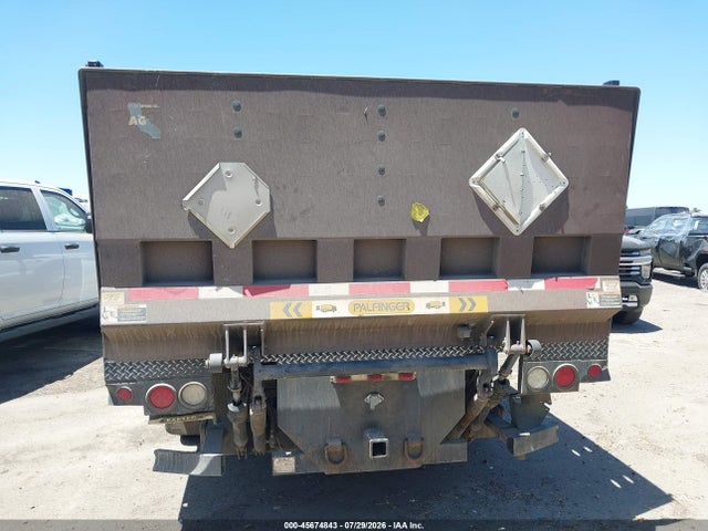 Ford F-550 Chassis Xl 2016 1FDUF5HT6GEC16794 Image 16