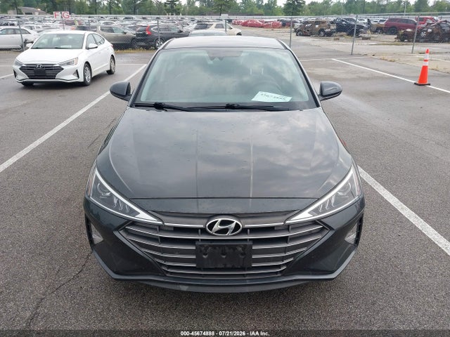 Продажа на аукционе авто 2020 Hyundai Elantra Se, vin: 5NPD74LFXLH613271, номер лота: 45674888