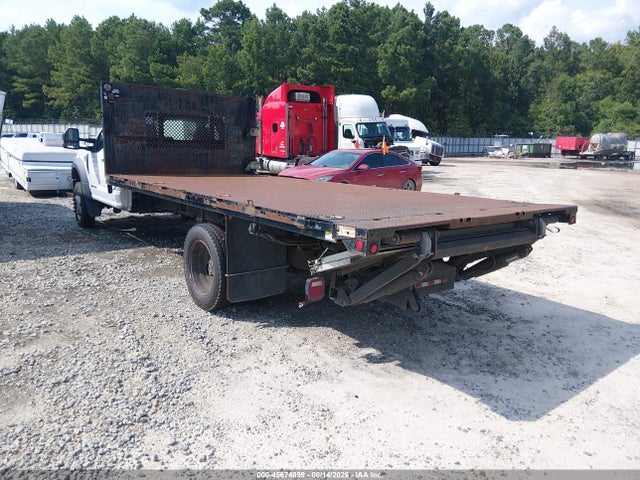 Ford F-550 Chassis Xl 2019 1FDUF5GT2KDA12672 Image 3