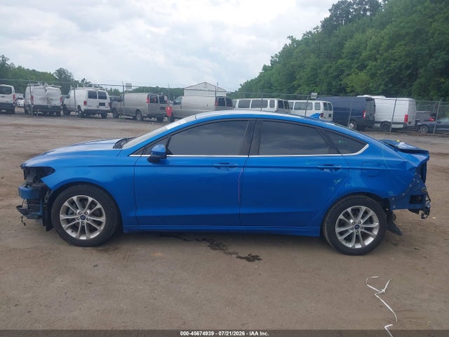 45674939 :رقم المزاد ، 3FA6P0HD3LR226671 vin ، 2020 Ford Fusion Se مزاد بيع