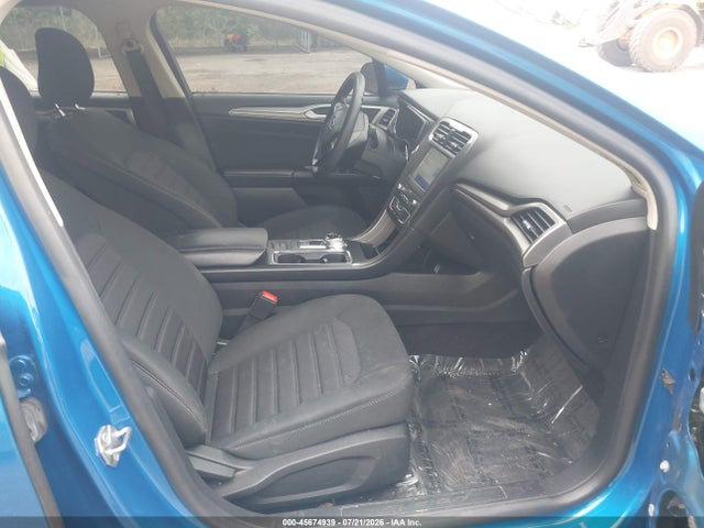 45674939 :رقم المزاد ، 3FA6P0HD3LR226671 vin ، 2020 Ford Fusion Se مزاد بيع