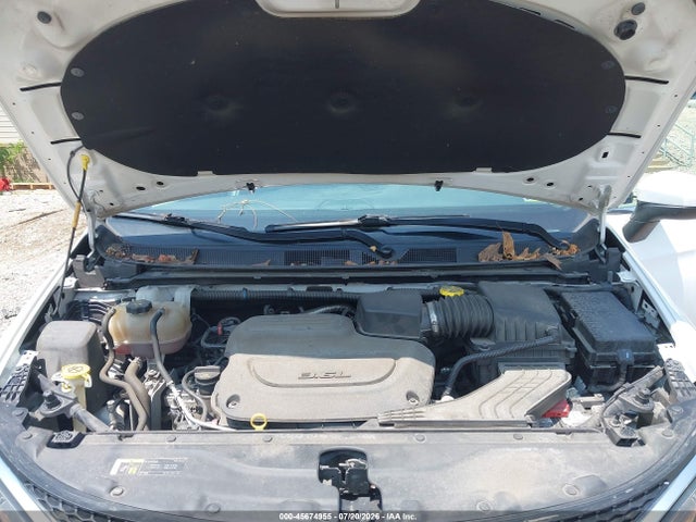 45674955 :رقم المزاد ، 2C4RC1DGXLR265997 vin ، 2020 Chrysler Voyager Lxi مزاد بيع