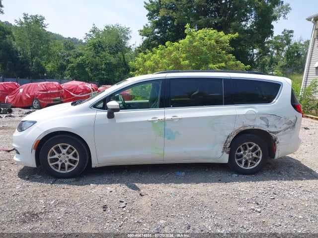 45674955 :رقم المزاد ، 2C4RC1DGXLR265997 vin ، 2020 Chrysler Voyager Lxi مزاد بيع