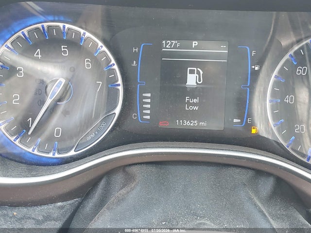 45674955 :رقم المزاد ، 2C4RC1DGXLR265997 vin ، 2020 Chrysler Voyager Lxi مزاد بيع