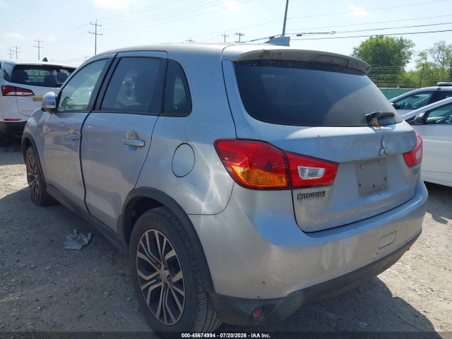 45674994 :رقم المزاد ، JA4AP3AU0HZ014078 vin ، 2017 Mitsubishi Outlander Sport 2.0 Le مزاد بيع