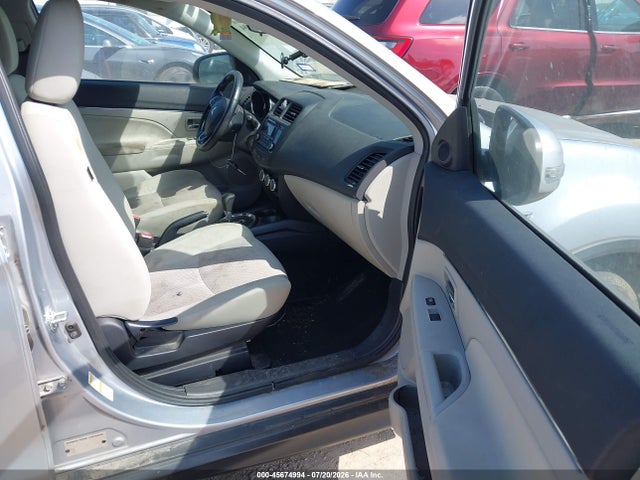 45674994 :رقم المزاد ، JA4AP3AU0HZ014078 vin ، 2017 Mitsubishi Outlander Sport 2.0 Le مزاد بيع