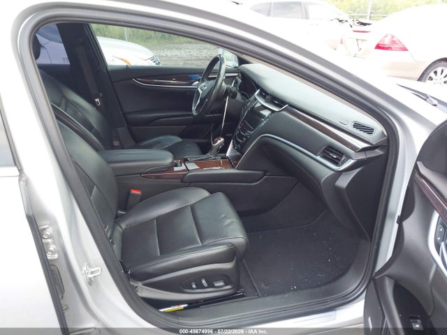 45674996 :رقم المزاد ، 2G61M5S39H9157298 vin ، 2017 Cadillac Xts Luxury مزاد بيع
