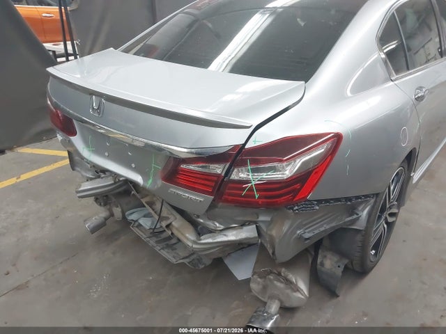 1HGCR2F52HA165668 Honda Accord Sport