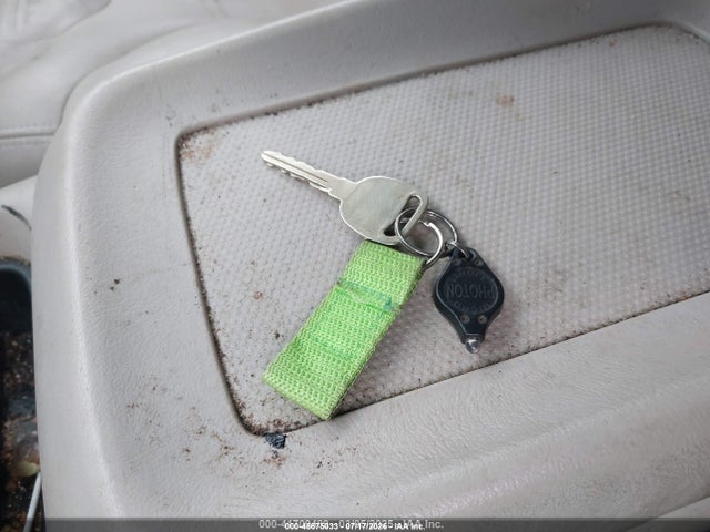 45675033 :رقم المزاد ، 1GKEK13T8YJ168071 vin ، 2000 Gmc Yukon Slt مزاد بيع