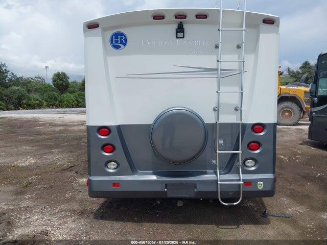 45675057 :رقم المزاد ، 1FDWE3FS0BDA55979 vin ، 2011 Ford Econoline Commercial Cutaway مزاد بيع