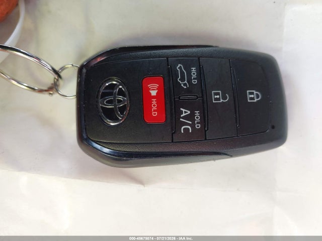 Toyota BZ4X XLE 2024 JTMAAAAA1RA041503 Image 11