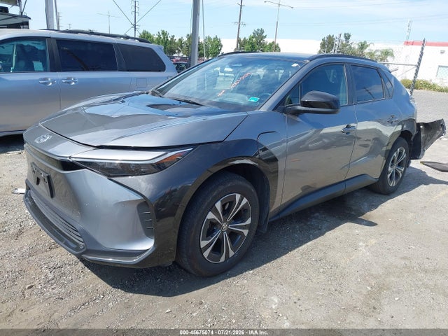 Toyota BZ4X XLE 2024 JTMAAAAA1RA041503 Image 2