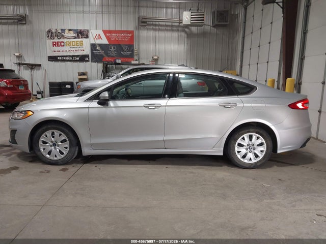 3FA6P0G78KR149404 Ford FUSION S