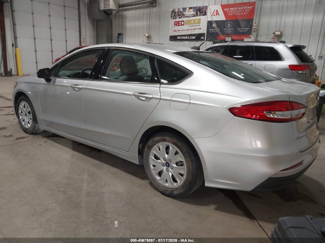 3FA6P0G78KR149404 Ford FUSION S