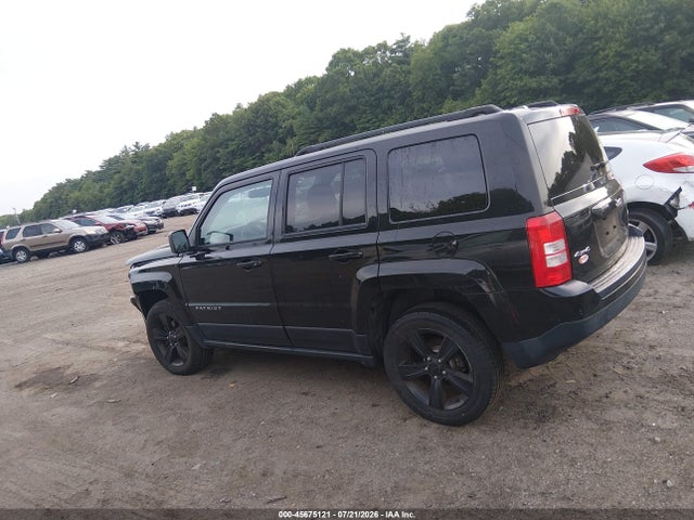 2016 Jeep Patriot Latitude მანქანა იყიდება აუქციონზე, vin: 1C4NJRFB8GD580410, აუქციონის ნომერი: 45675121