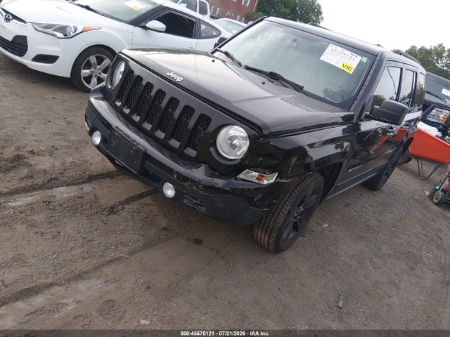 2016 Jeep Patriot Latitude მანქანა იყიდება აუქციონზე, vin: 1C4NJRFB8GD580410, აუქციონის ნომერი: 45675121