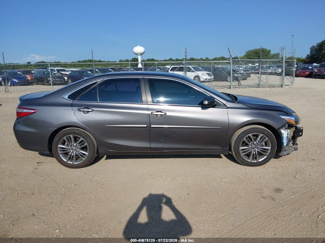 2017 Toyota Camry Se მანქანა იყიდება აუქციონზე, vin: 4T1BF1FK2HU675595, აუქციონის ნომერი: 45675125