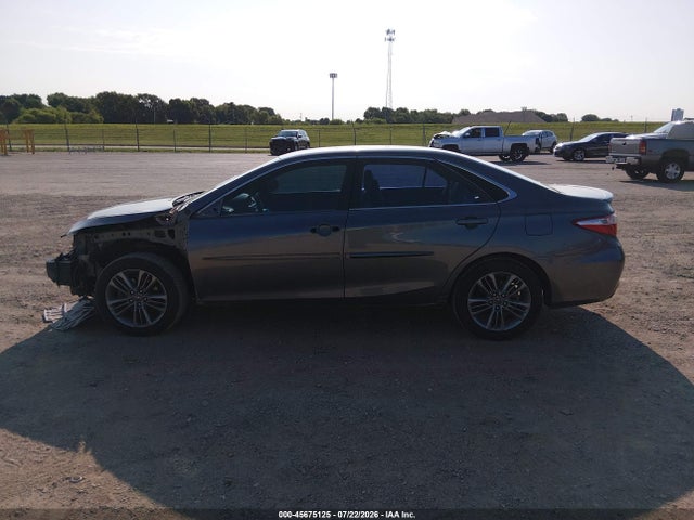 2017 Toyota Camry Se მანქანა იყიდება აუქციონზე, vin: 4T1BF1FK2HU675595, აუქციონის ნომერი: 45675125