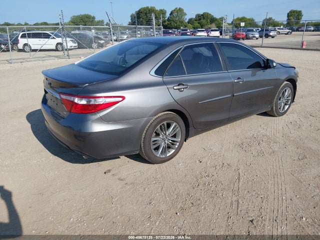 2017 Toyota Camry Se მანქანა იყიდება აუქციონზე, vin: 4T1BF1FK2HU675595, აუქციონის ნომერი: 45675125