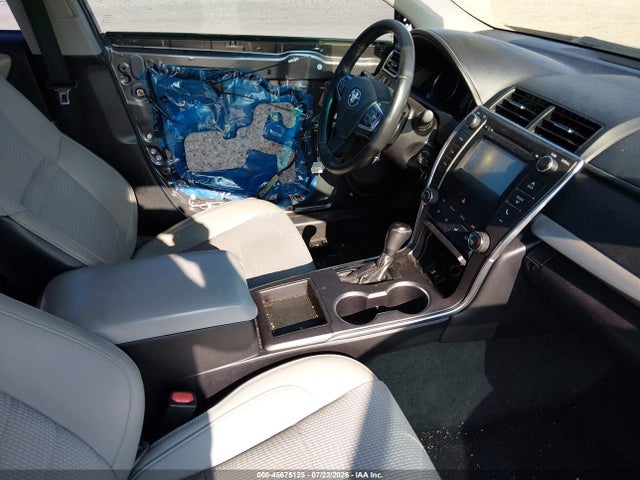 2017 Toyota Camry Se მანქანა იყიდება აუქციონზე, vin: 4T1BF1FK2HU675595, აუქციონის ნომერი: 45675125