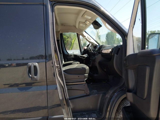 45675127 :رقم المزاد ، 3C6LRVDG9NE135572 vin ، 2022 Ram Promaster 2500 High Roof 159 Wb مزاد بيع