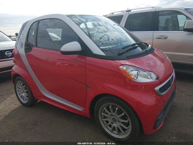Smart Fortwo Electric Drive Passion 2014 WMEEJ9AA2EK736885 main image