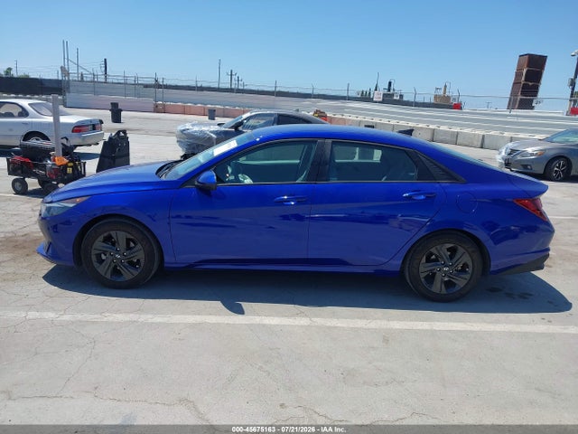 Продажа на аукционе авто 2023 Hyundai Elantra Sel, vin: KMHLM4AG9PU586250, номер лота: 45675163