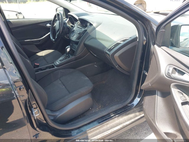 Ford FOCUS SE 2015 1FADP3K29FL254039 Image 5