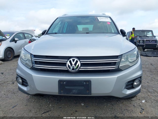 45675238 :رقم المزاد ، WVGUV7AX2HW509602 vin ، 2017 Volkswagen Tiguan 2.0t Sport مزاد بيع