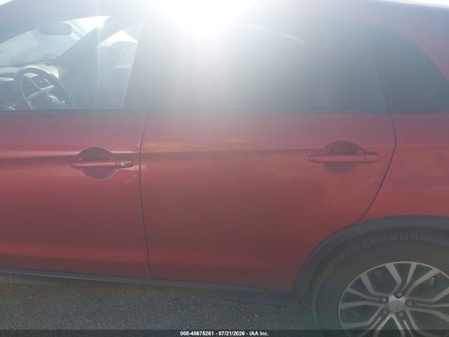 45675261 :رقم المزاد ، JA4AP3AU8JU005180 vin ، 2018 Mitsubishi Outlander Sport 2.0 Es مزاد بيع