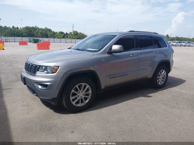 1C4RJFAG4MC725818 Jeep Grand Cherokee Laredo E 4x4