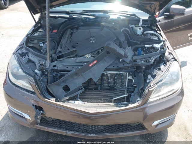 45675289 :رقم المزاد ، WDDGF8AB1EA914633 vin ، 2014 Mercedes-benz C 300 Sport 4matic مزاد بيع